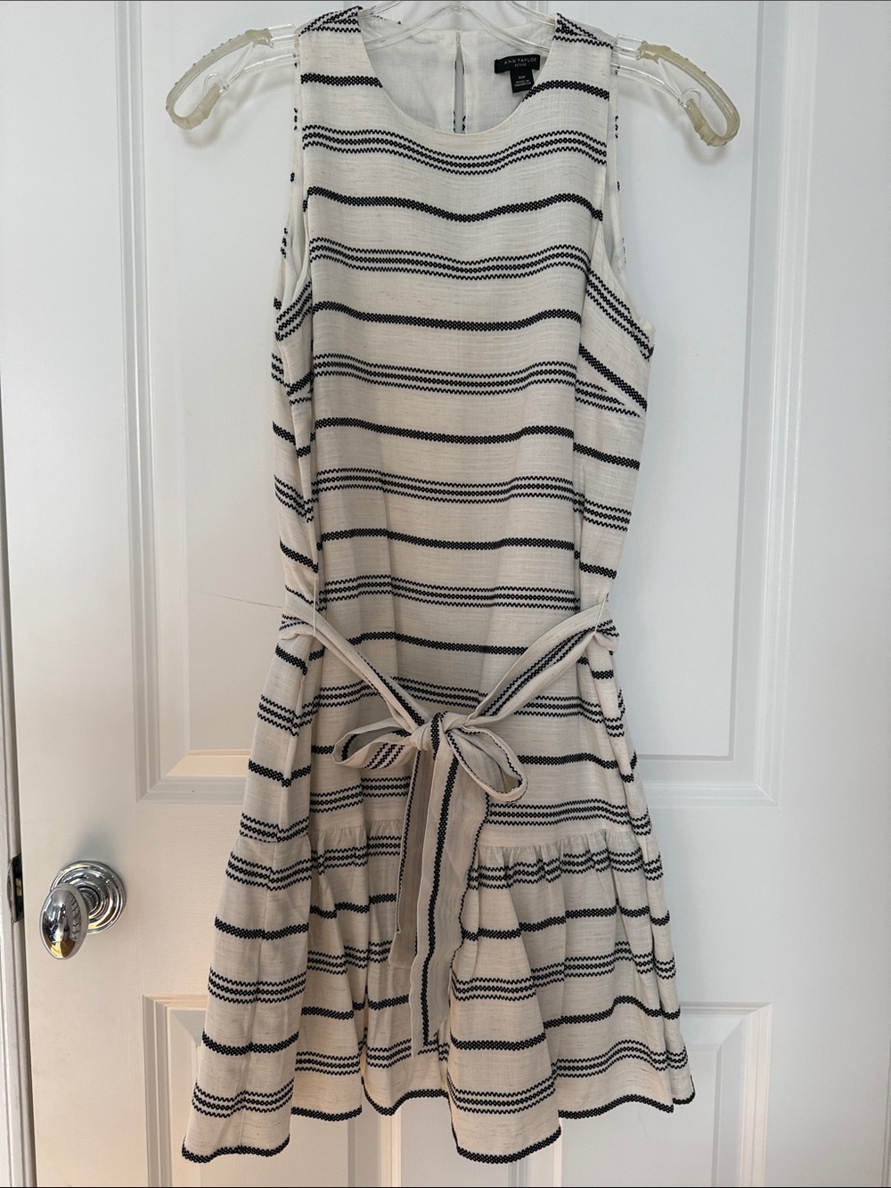 BNWT Ann Taylor Sleeveless Striped Tie-Waist Mini Dress - White & Black